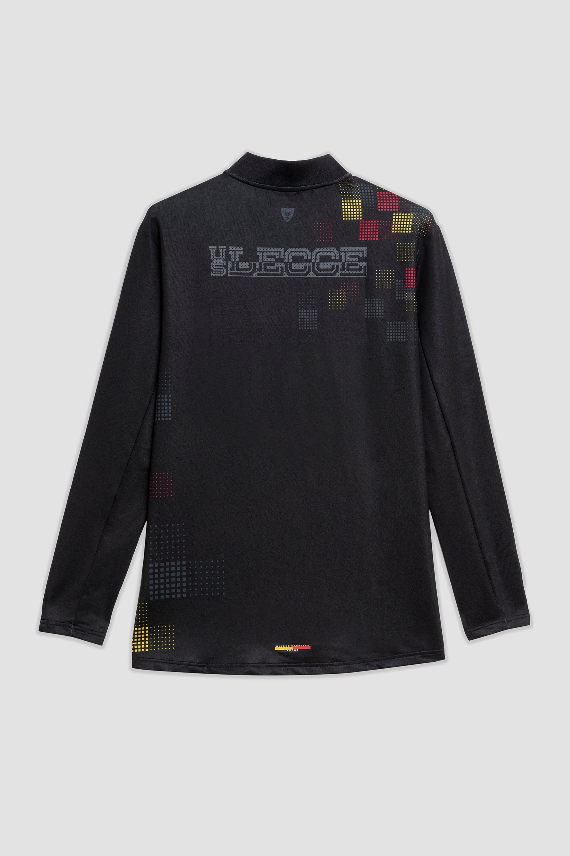 Black half-zip pre-match top with geometric pattern