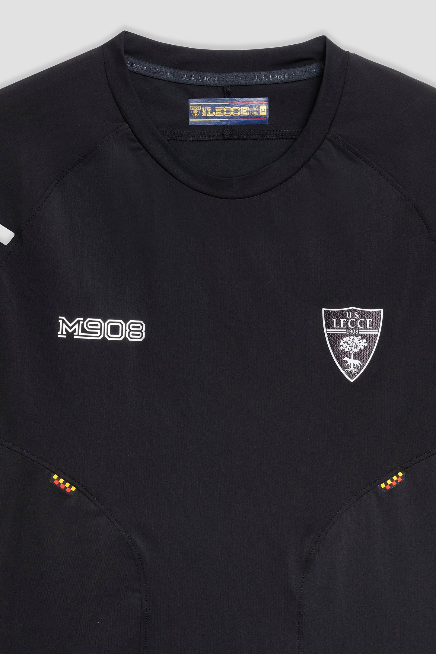 Black nylon club t-shirt