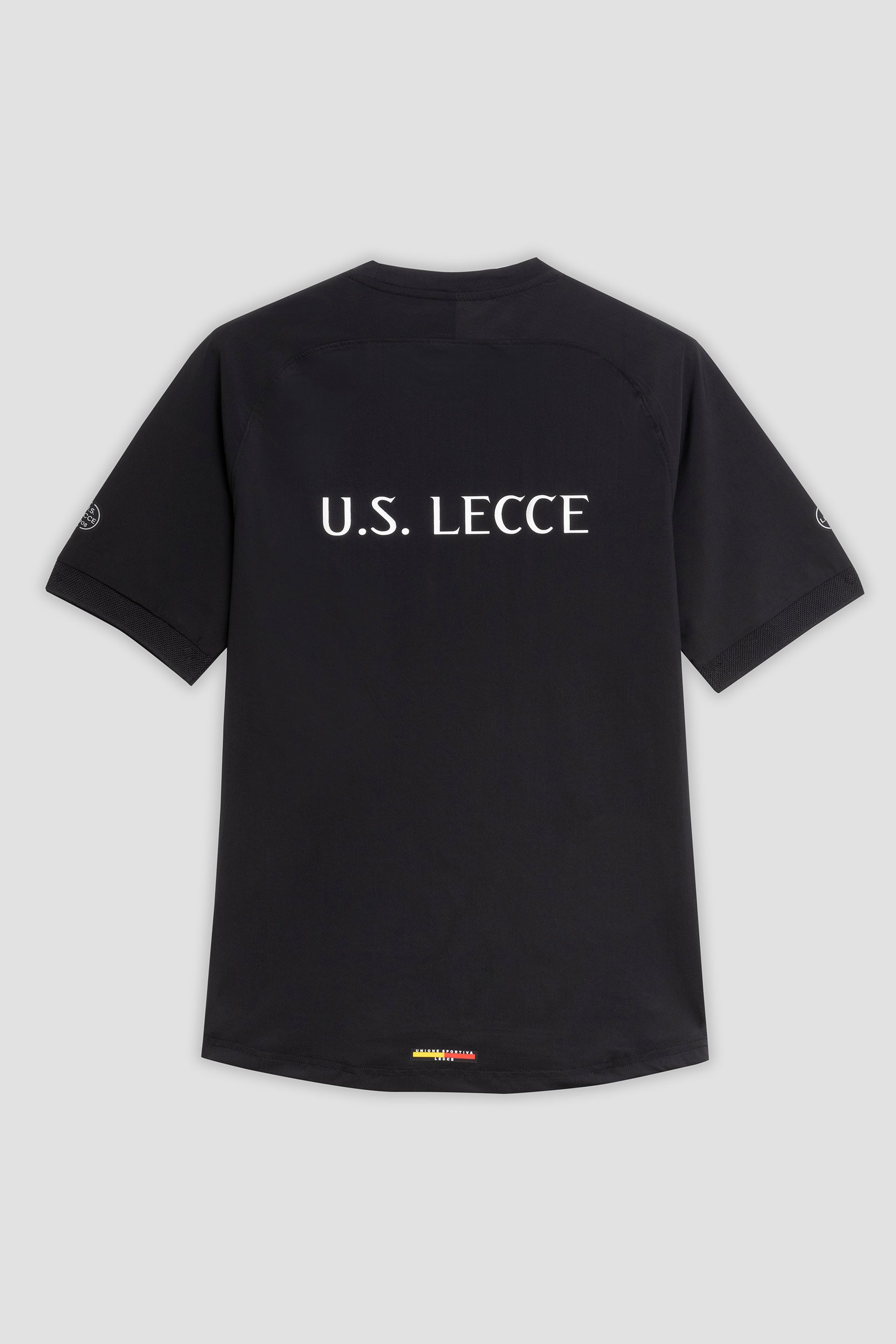 Black nylon club t-shirt